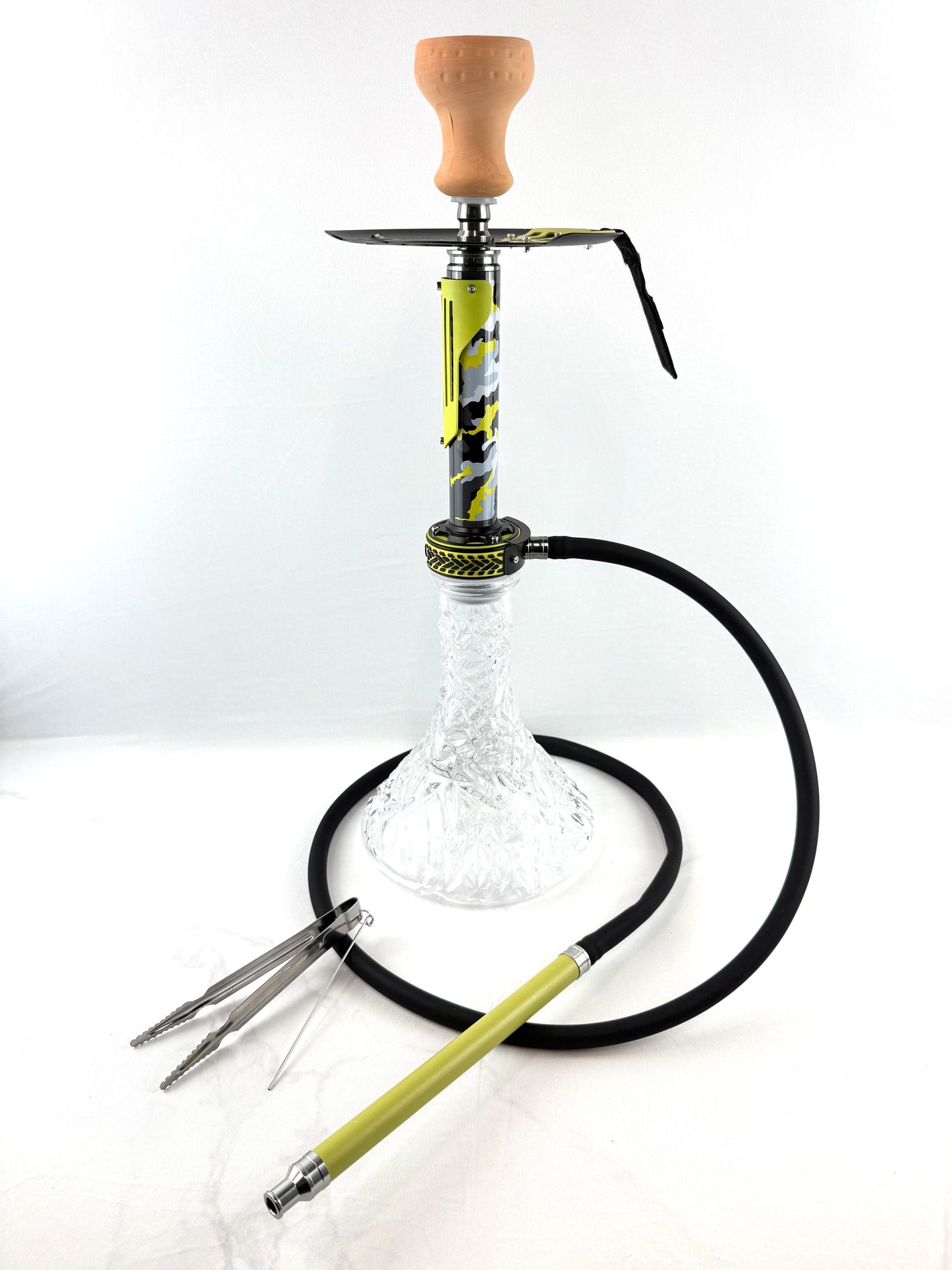 23" Mona Grooved Glass Base Camo Style Body Single Hose Hookah
