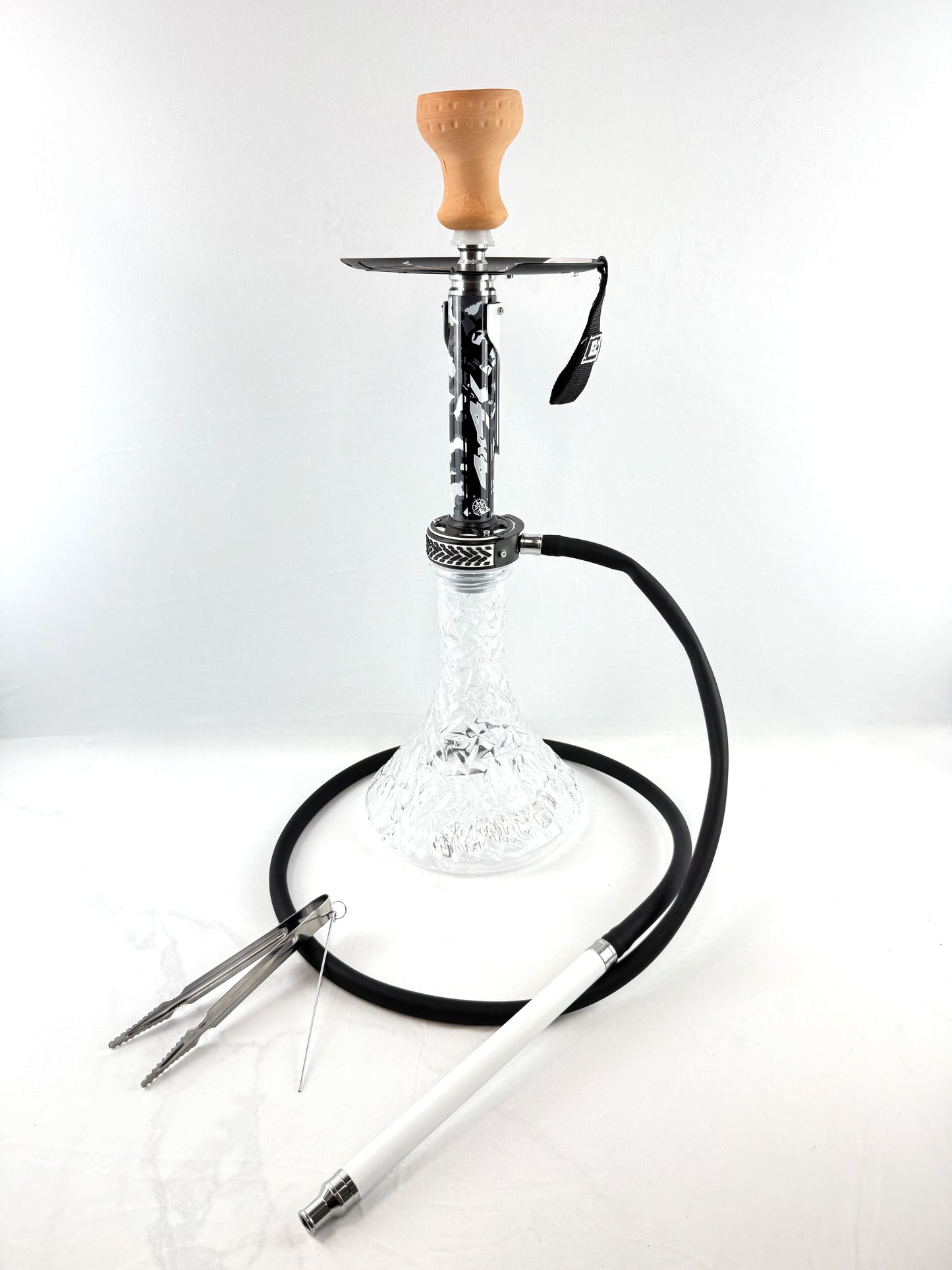 23" Mona Grooved Glass Base Camo Style Body Single Hose Hookah